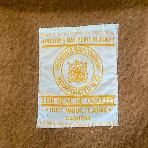 Hudson Bay Bedding Hudson Bay 4 Point Blanket Camel Tan Espresso